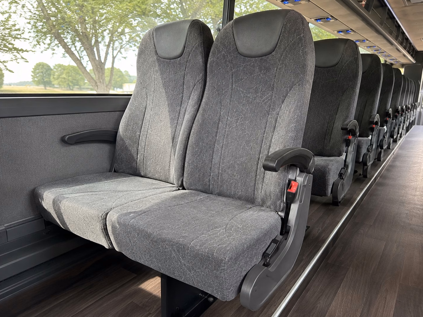 bachelorette party and bridal shower bus rentals in staten island